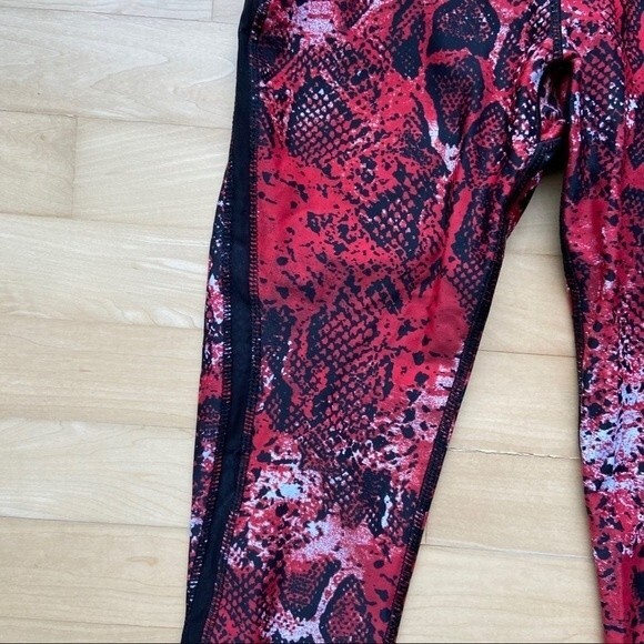 HPE Human Performance Engineering Snake Print Compression Leggings S - Picture 8 of 11